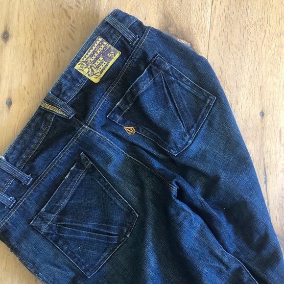 Volcom dark wash jeans - Picture 3 of 3